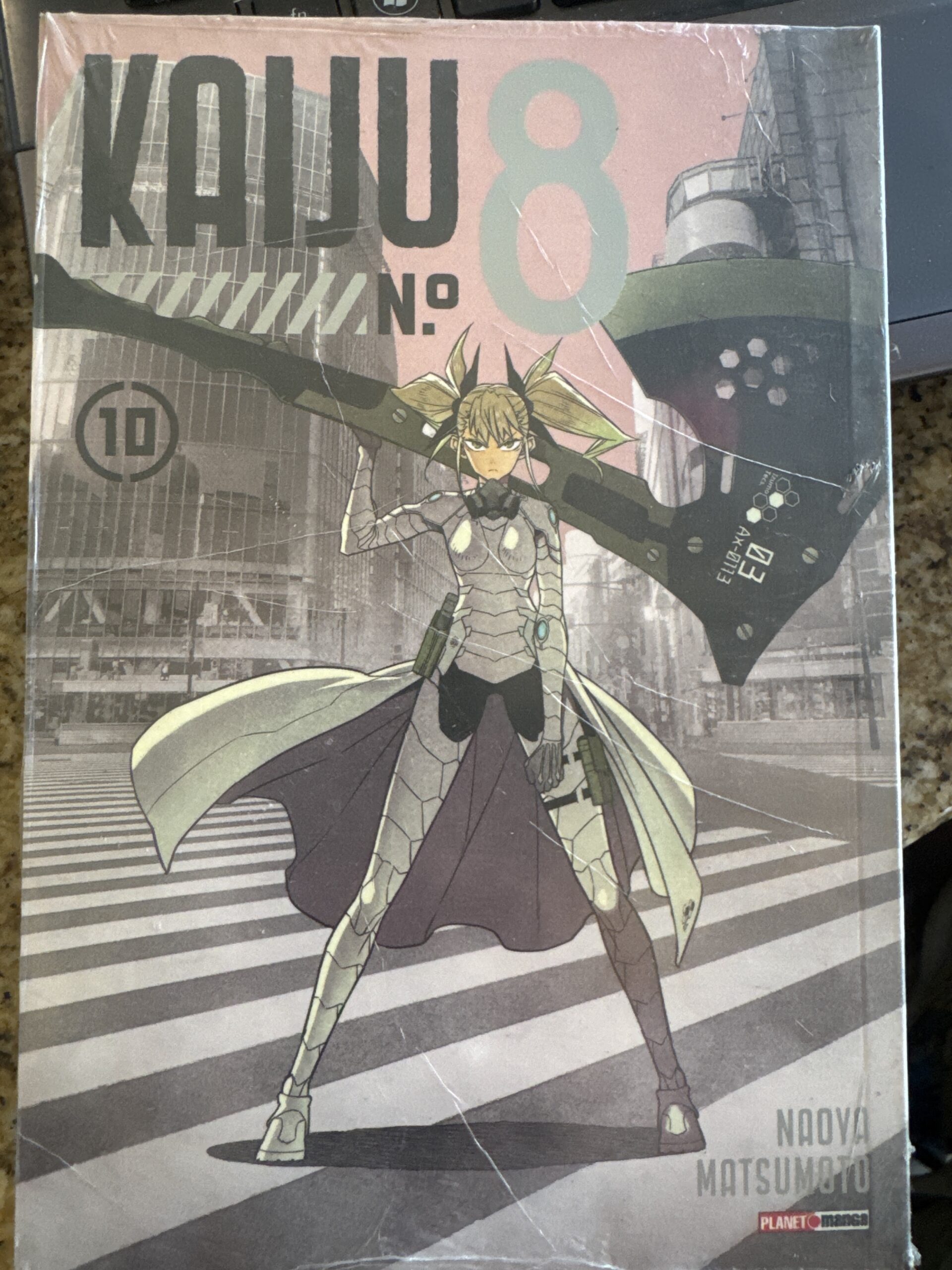 Kaiju N.°8 10